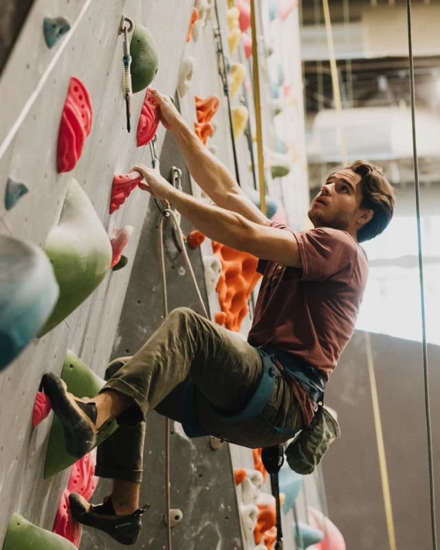 If Meetup Night isn’t on your calendar for tomorrow, it should be. We hung out with the Steel Shop crew a couple weeks ago and the vibe was unreal — tons of climbing, but even more connection.

Show up for the climbing. Stay for the people. 

Meetup is Tuesdays at the Steel Shop and Wednesdays at the Power Plant both starting at 6 PM. Pop out for a night and see what it's like. 

#meetupnight #climbinggym #indoorclimbing #stcharles #stcharlesmo