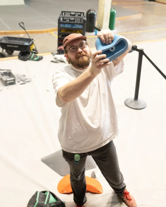 New climbs just dropped 👀

Our team put up some good stuff this week at the Steel Shop and Power Plant. Sneak in a sesh before the holiday chaos hits.

#newroutes #newboulders #climbinggym #indoorclimbing #climbsoill